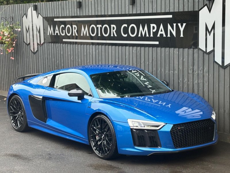 AUDI R8 5.2 FSI V10 Plus S Tronic quattro Euro 6 (s/s) 2dr