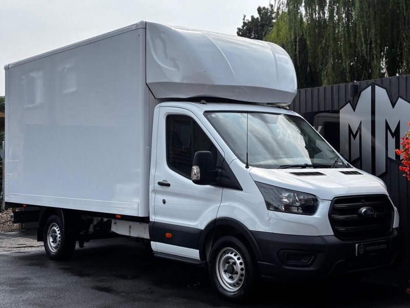 FORD TRANSIT 2.0 350 EcoBlue Leader FWD L4 Euro 6 (s/s) 2dr